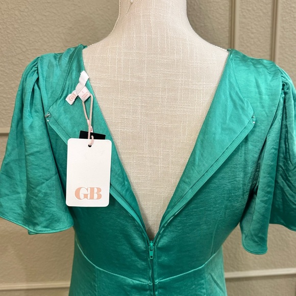GIANNI BINI Women’s Green Midi Dress with Short Ruffled Sleeves. Size L - Picture 7 of 8